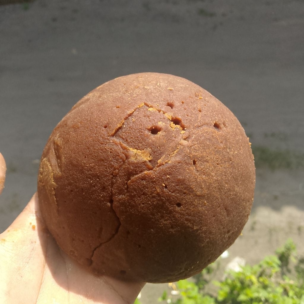 GULA TEBU MERAH GELAP BATOK ( 1 KG )