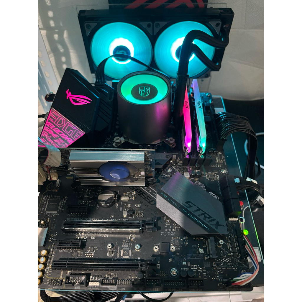 mobo dan procesor z390 ROG Gaming E intel i5 9600K bonus AIO