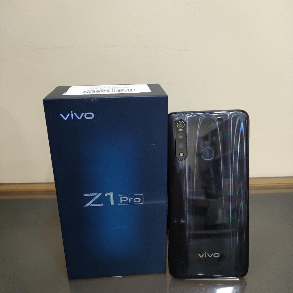Handphone Vivo Z1 Pro Ram 4 64GB