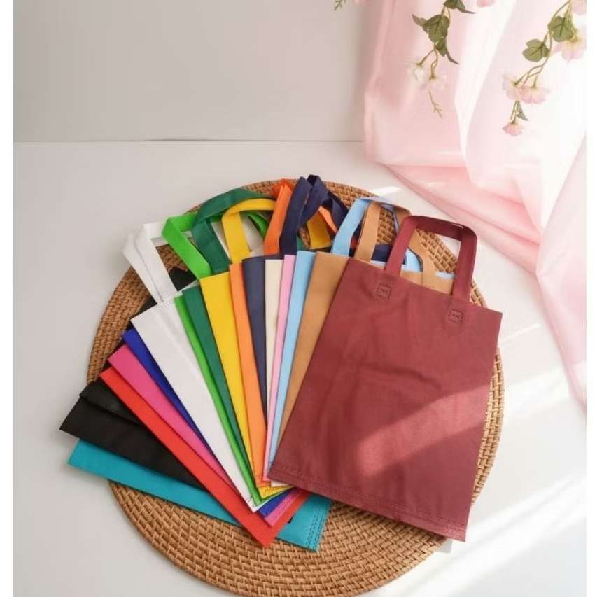 Tas Spunbond 25x35 / Spunbond Bag / Goody Bag / Tas Kain  Spunbond untuk Hampers