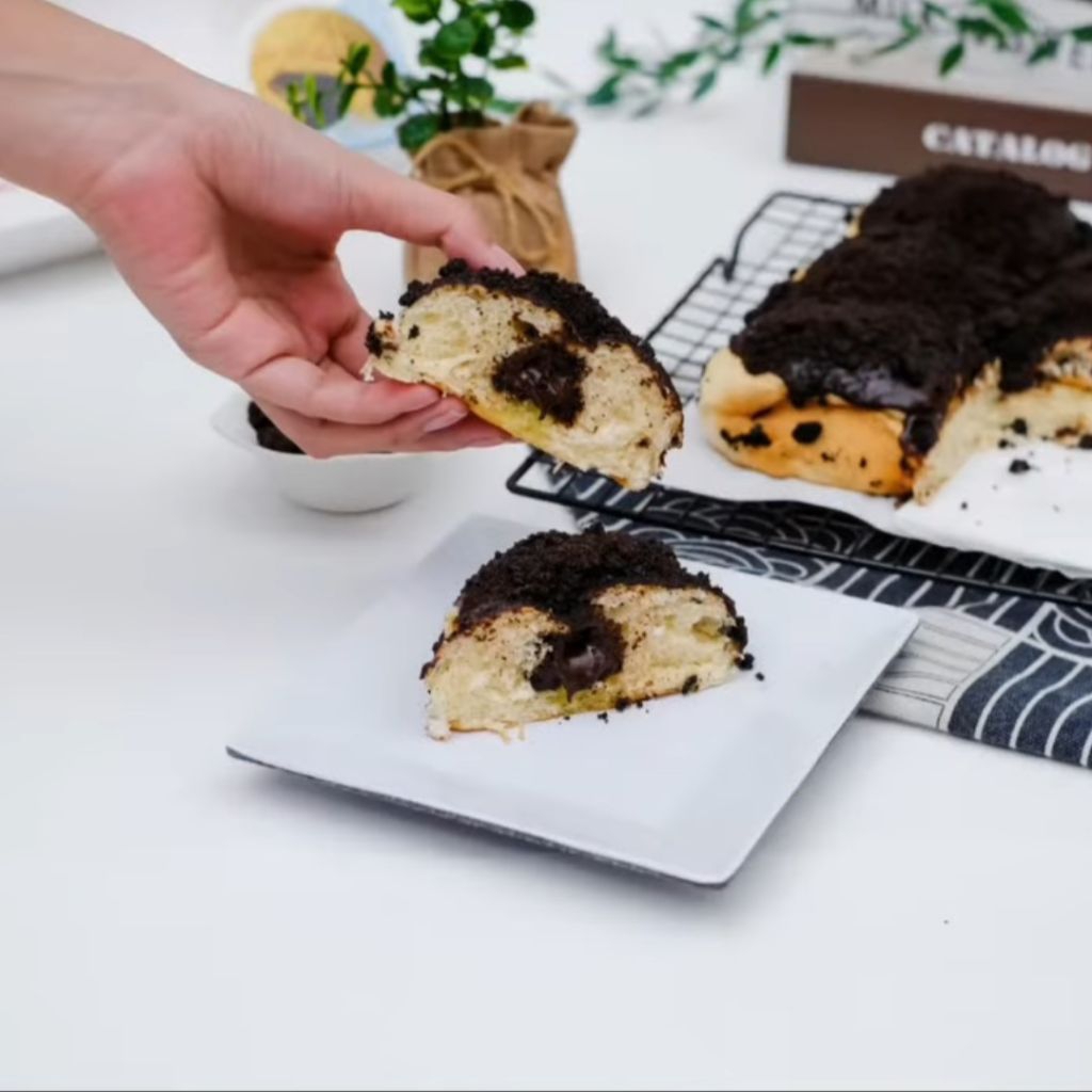 Roti Coklat Oreo