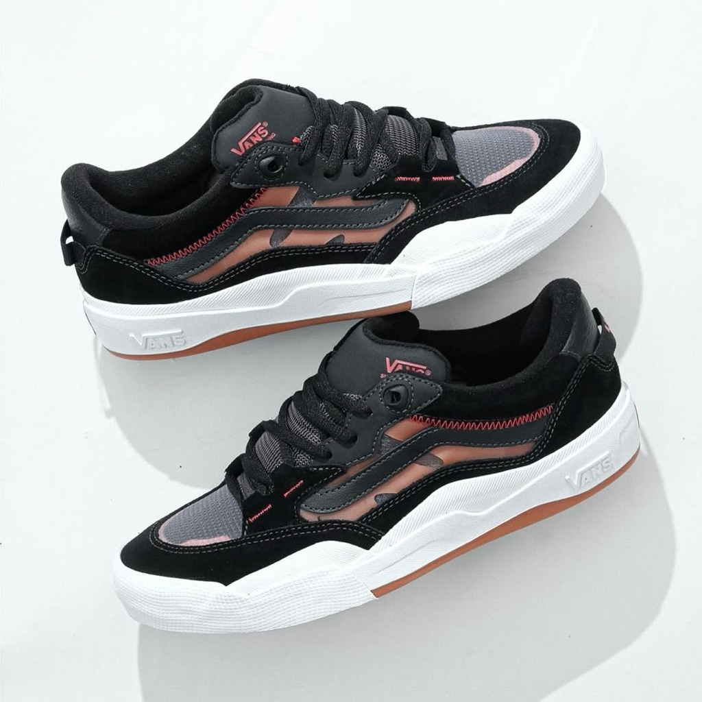 WAYVEE 2 SKATE BLACK FLAME