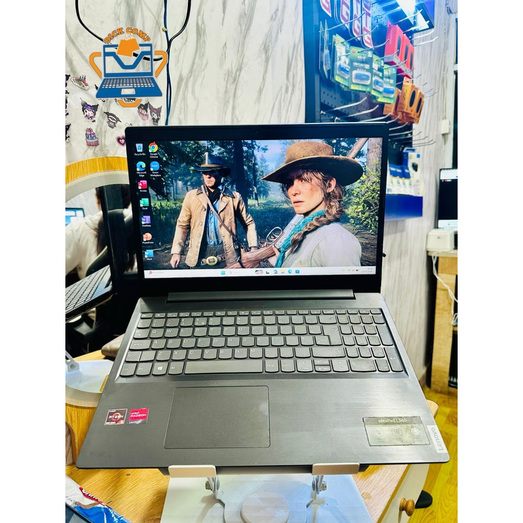 Lenovo L340. ryzen 5 3500u. ram 8/1000+256gb ssd. normal