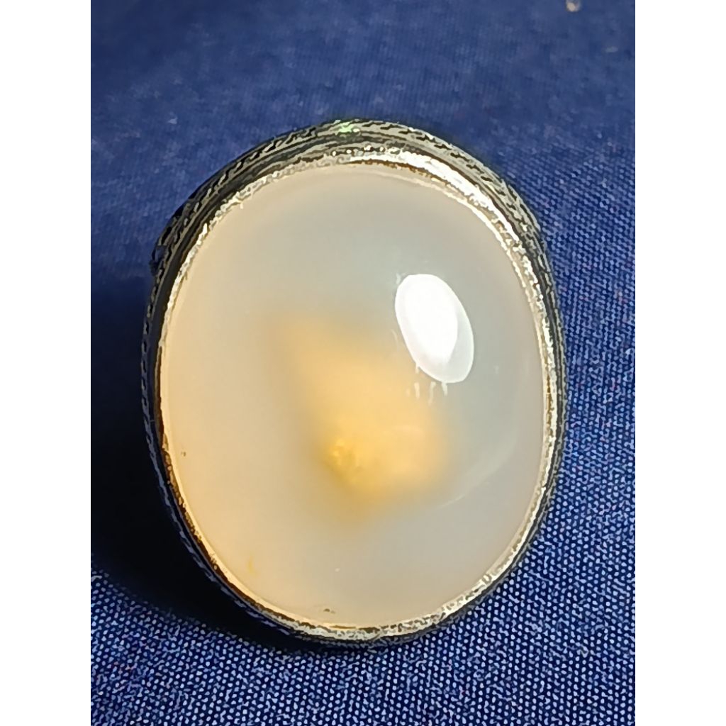 Natural Chalcedony / Batu Anggur Yakut, 1