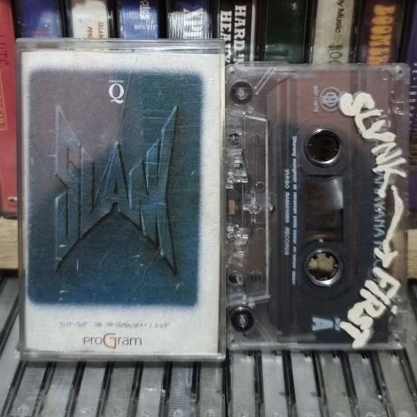 kaset pita SLANK / SUIT SUIT HE HE
