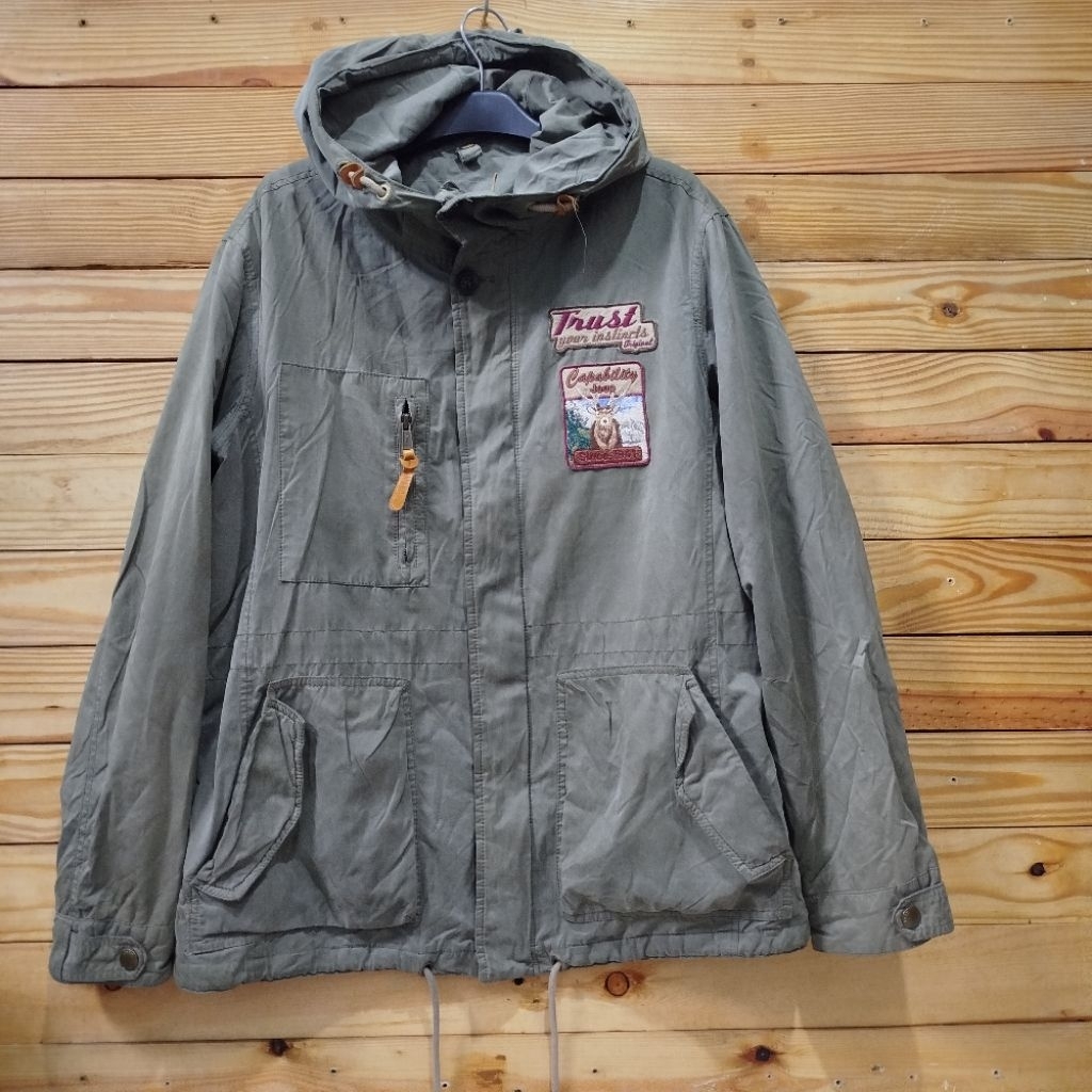 JEeP JACKET SEMI PARKA ARMY LINGKAR DADA 120CM X PANJANG 75CM PRELOVED