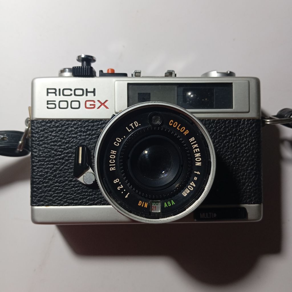 Kamera Analog Ricoh 500 GX