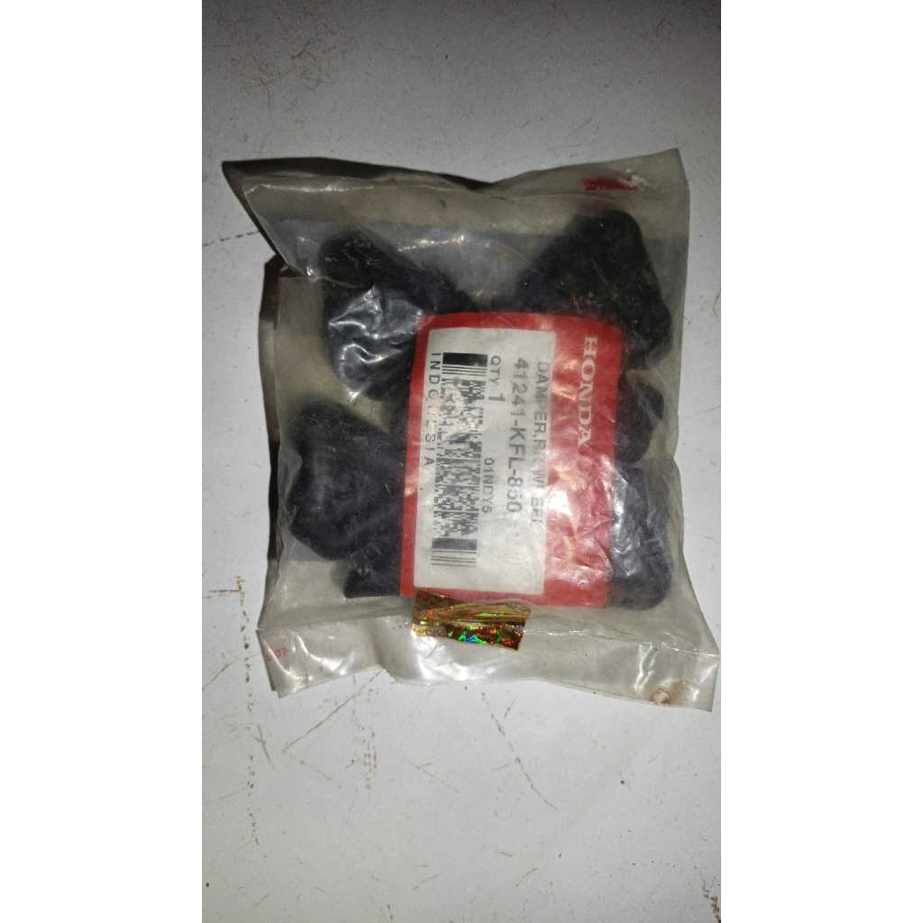 DAMPER, RR WHEEL 41241-KFL-850 KARET TROMOL BELAKANG