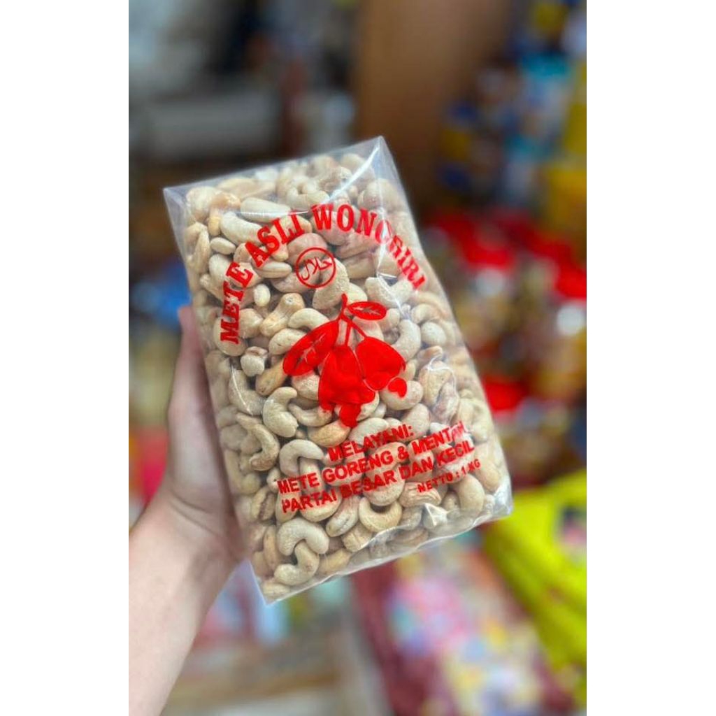 kacang mede mentah 1 kg