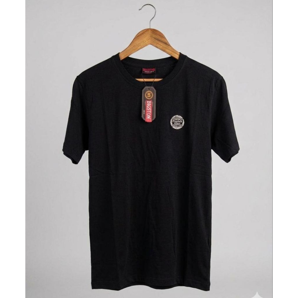 kaos polos lengan pendek hitam dan putim pri wanita kaos distro