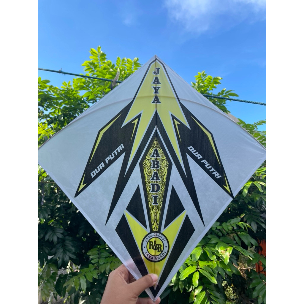 Layangan Sukhoi Super Apus