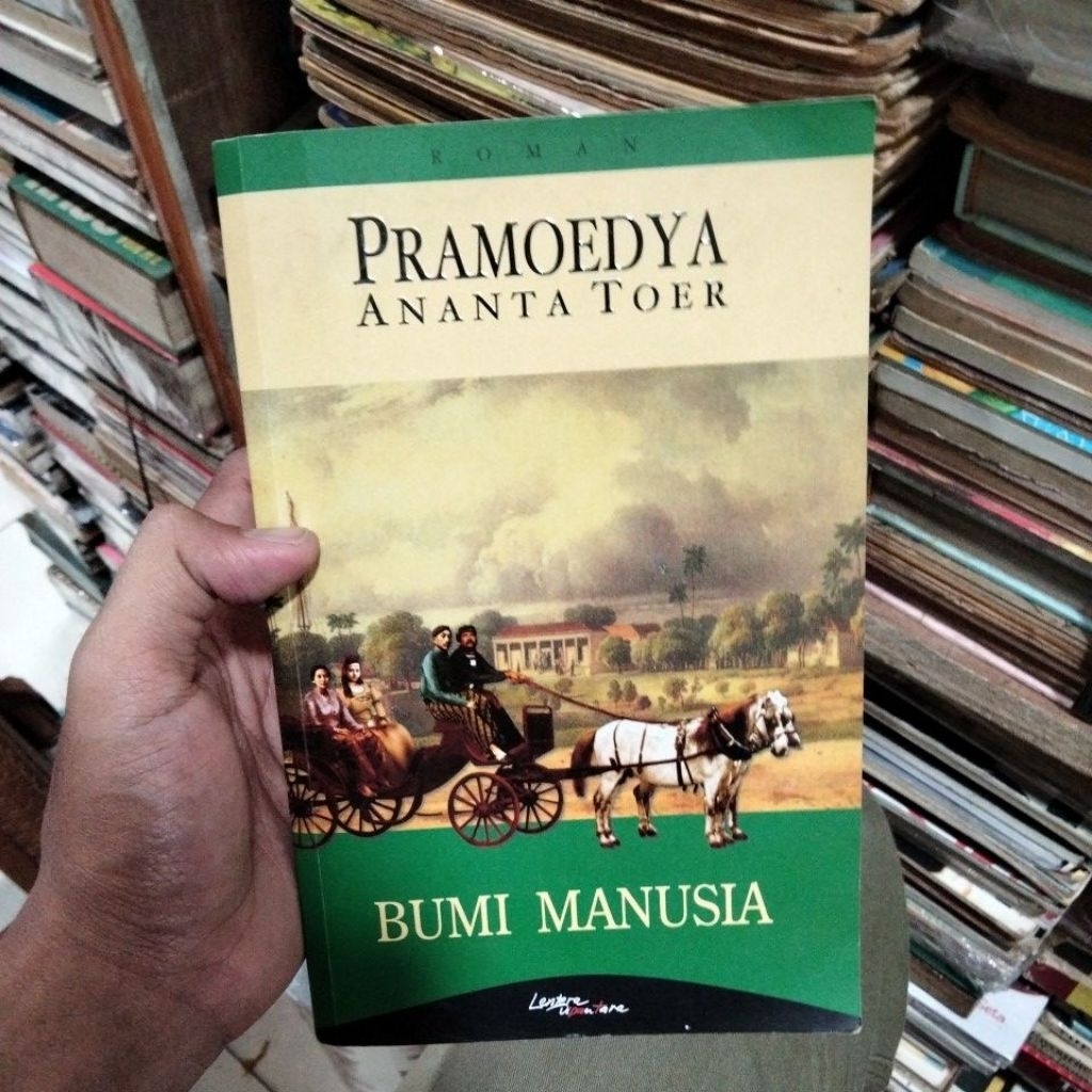 Bumi manusia pramodya Ananta toer