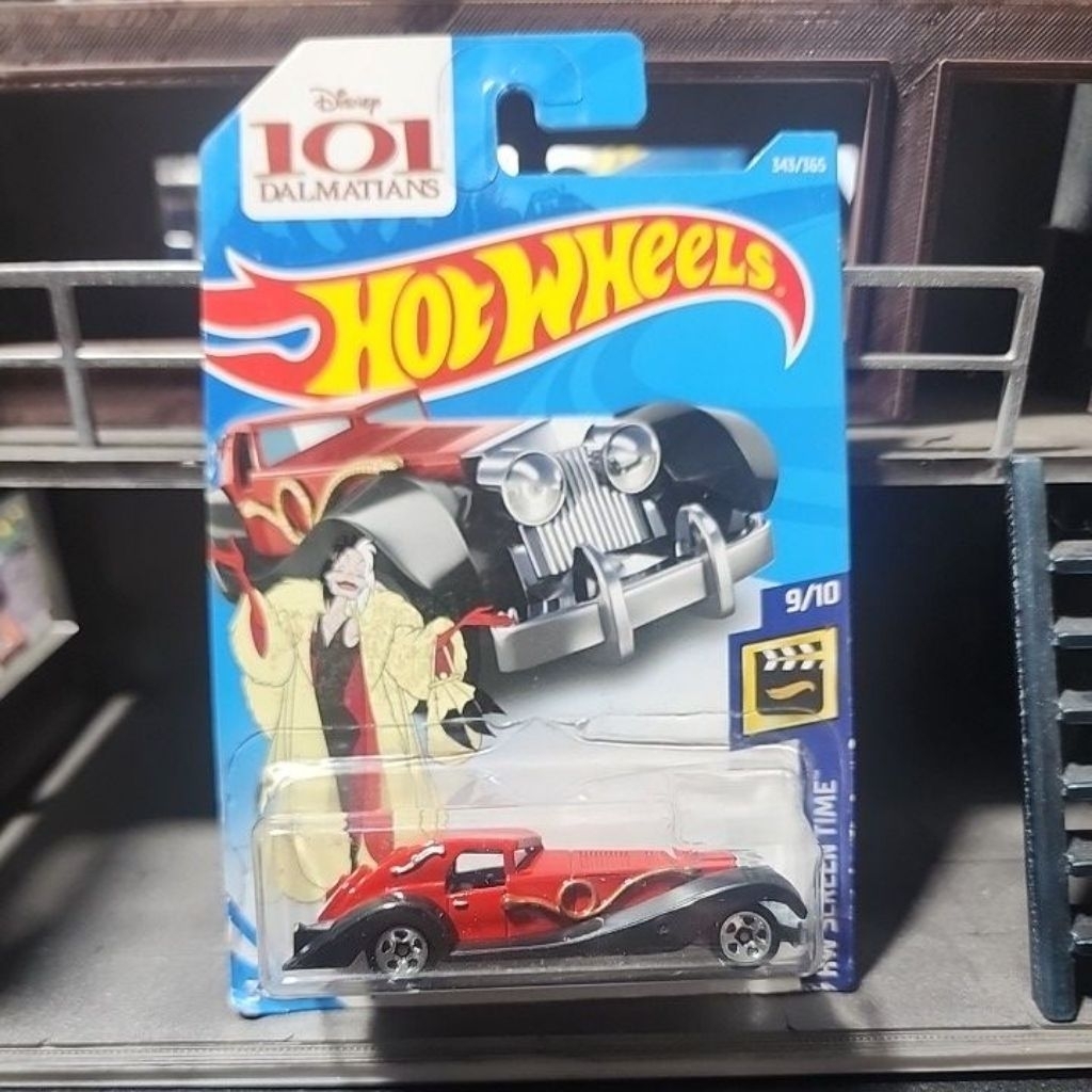 Hot Wheels Cruella De Vil