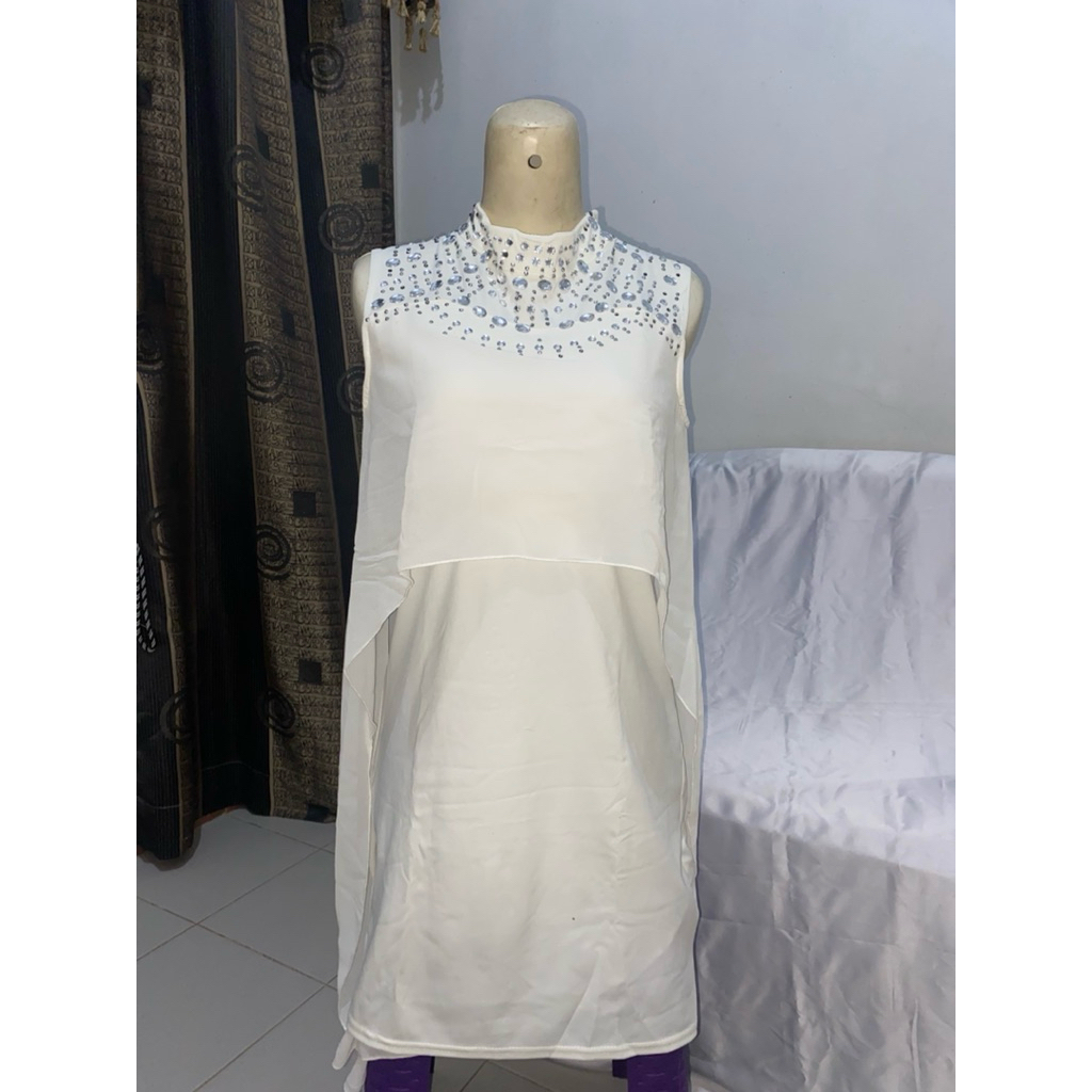 preloved dress putih pesta/hangout