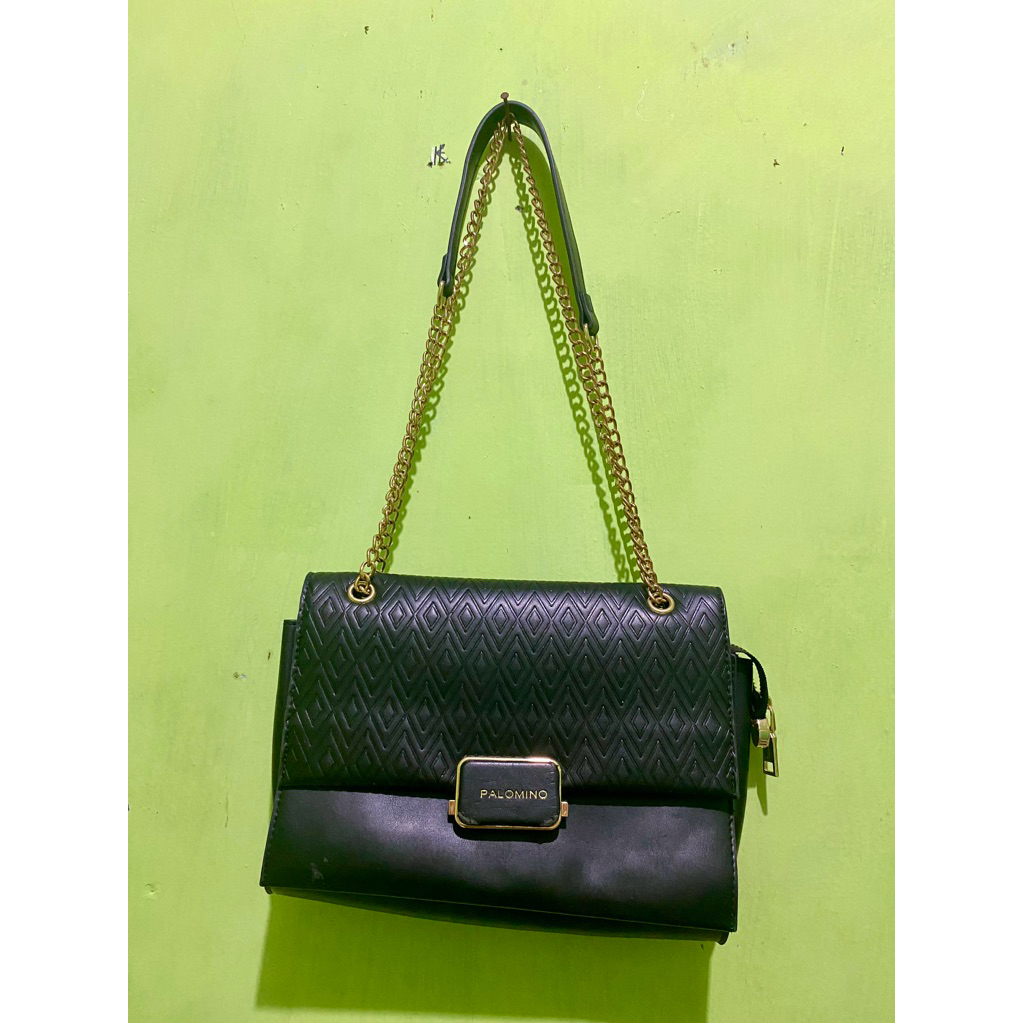 Tas Palomino en-ji hitam rantai ori