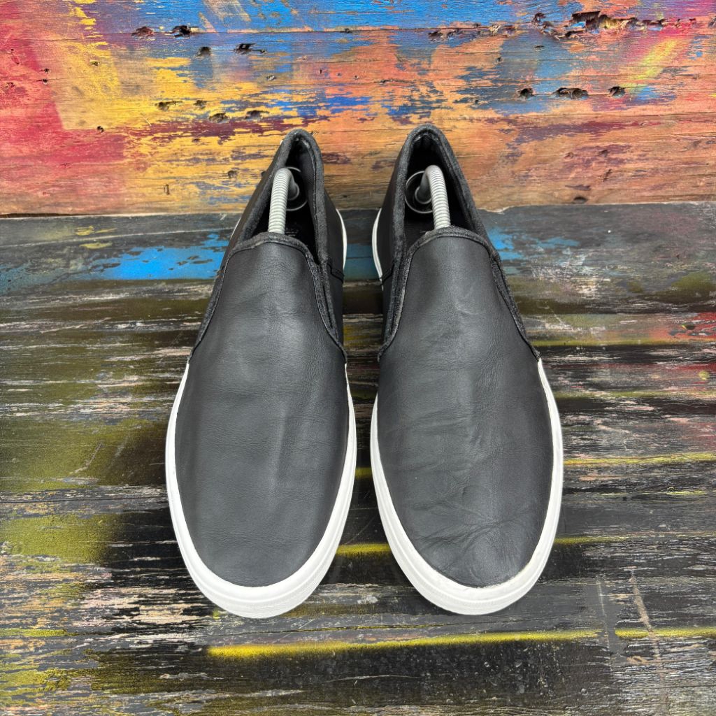 sepatu pria sneakers sepatu cowok slip on LACOSTE tatalya leather