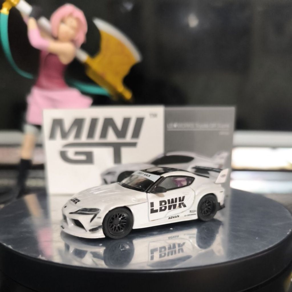 mini gt toyota gr supra lbwk #235