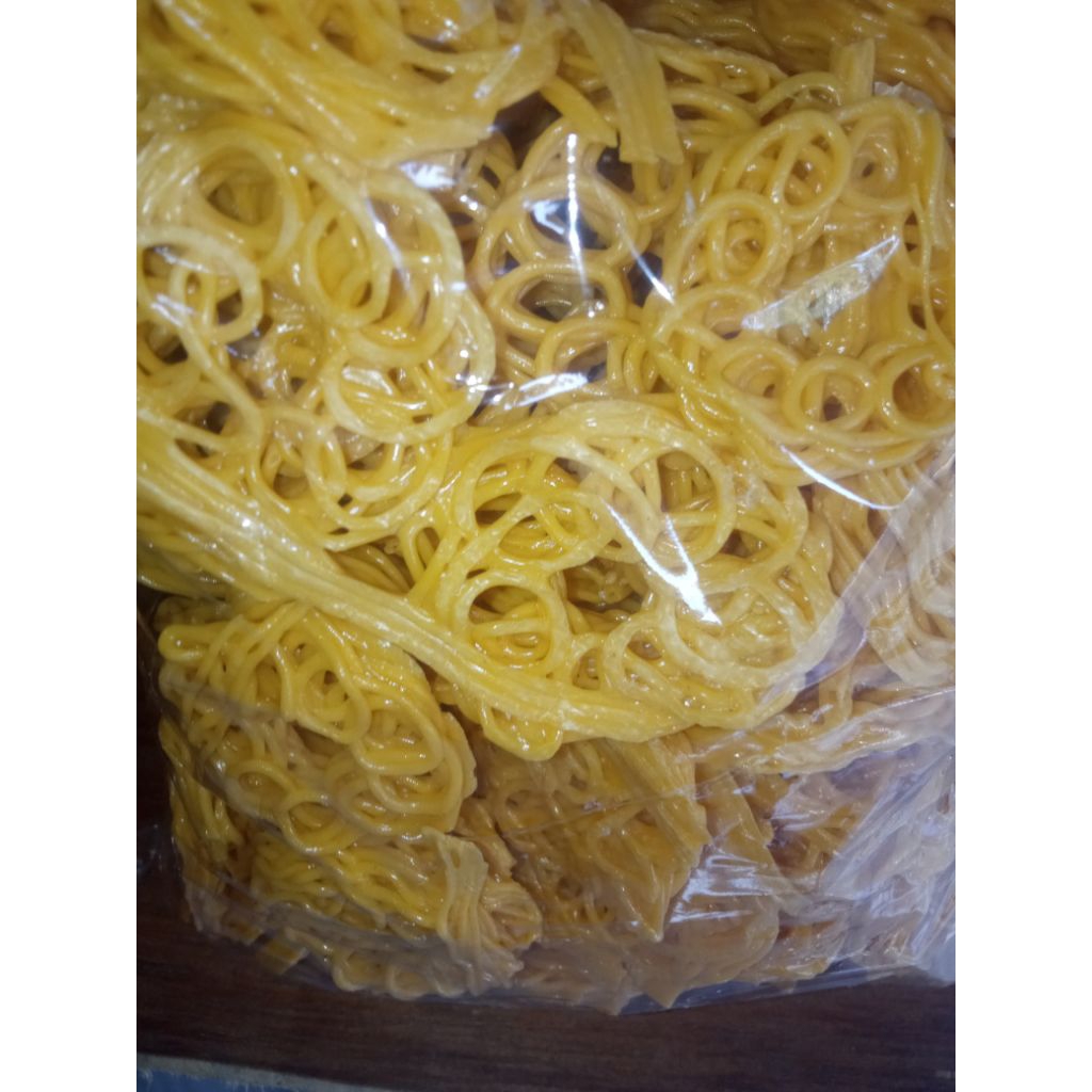 krupuk uyel kuning mentah