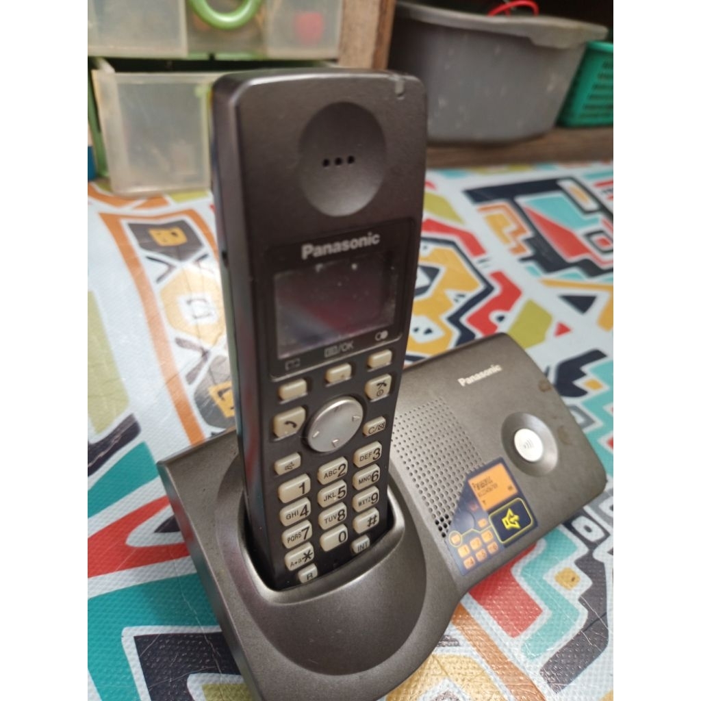 TELEPON RUMAH CORDLESS PANASONIC