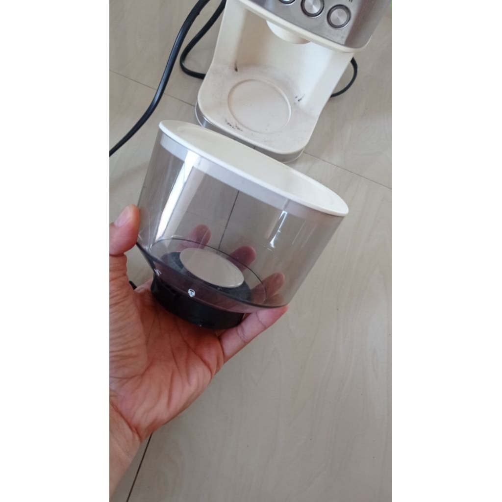 Grinder Kopi Wadah kopi biji Kova stylus