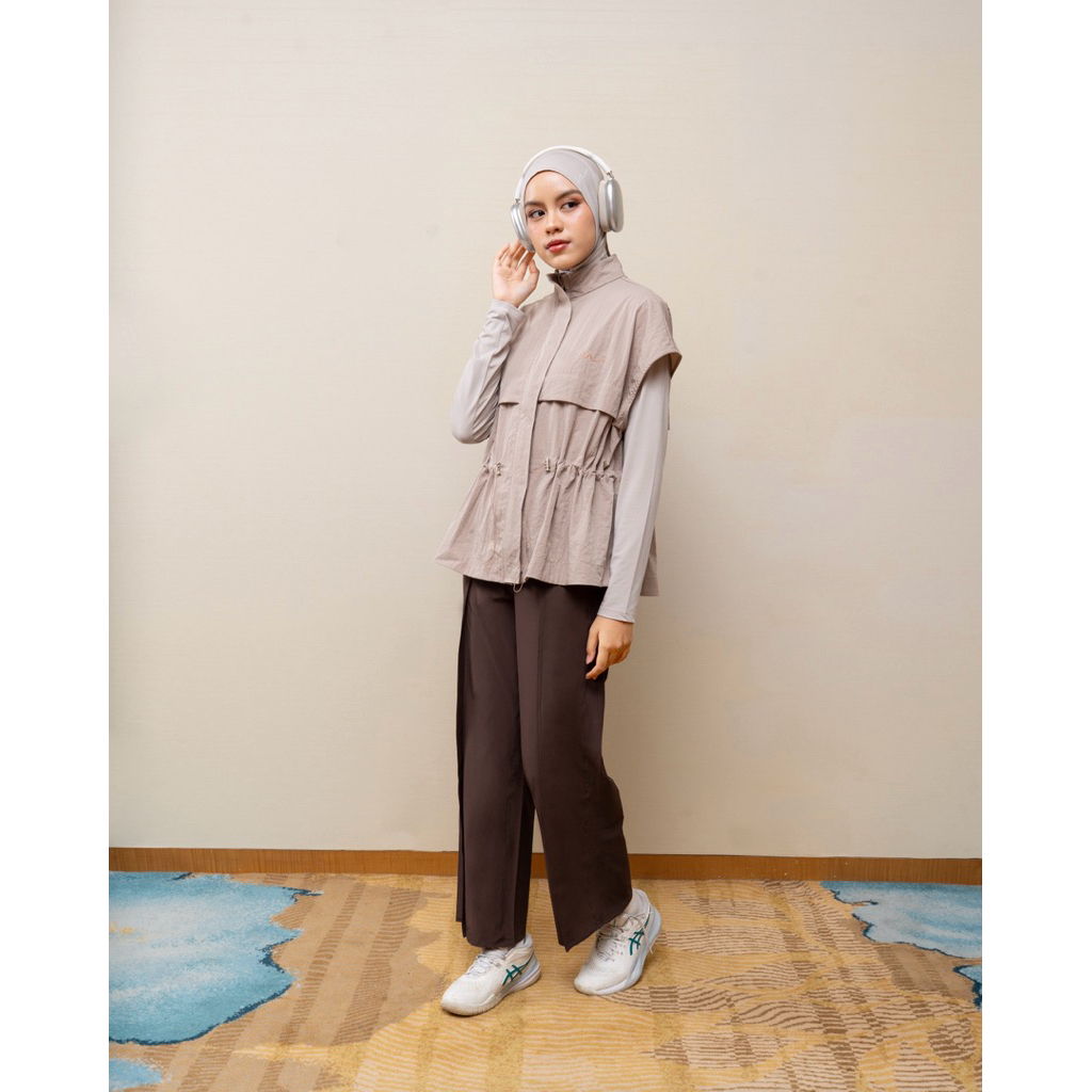 KAMIIDEA|| IVARA VEST OUTER