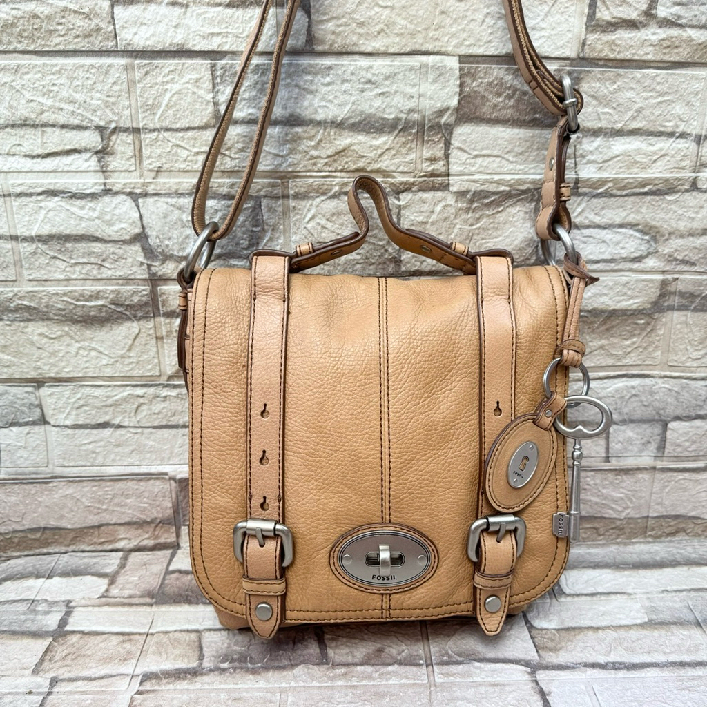 707# NET-Preloved Fossil Maddox Messanger Top Handle Crossbody Camel