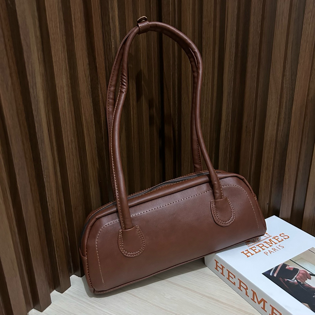 Shoulder Bag Vera Fashion Wanita Kulit Imitasi Lentur - Vera Tas Selempang Wanita Minimalis Elegan