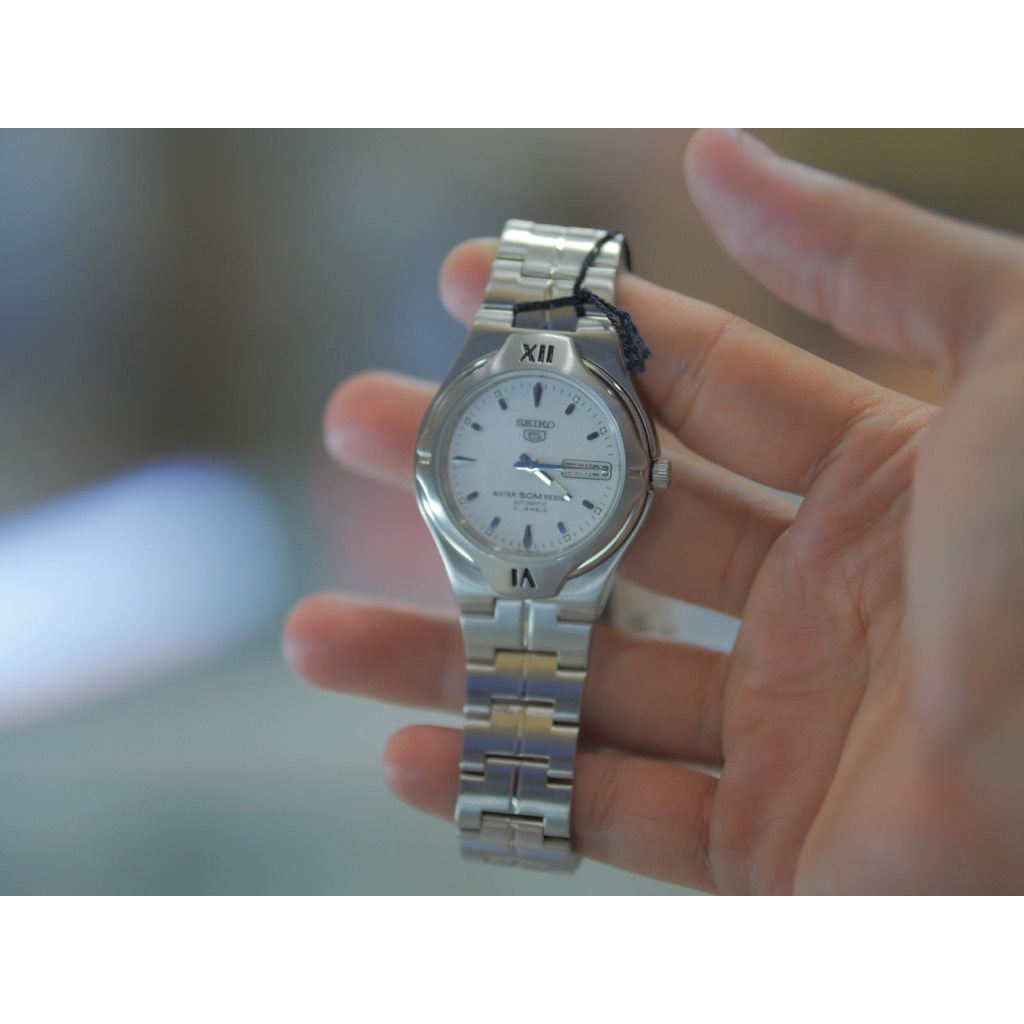 Jam Tangan Seiko 5 SNK345K1 Pria Automatic Silver Dial Stainless Steel Strap
