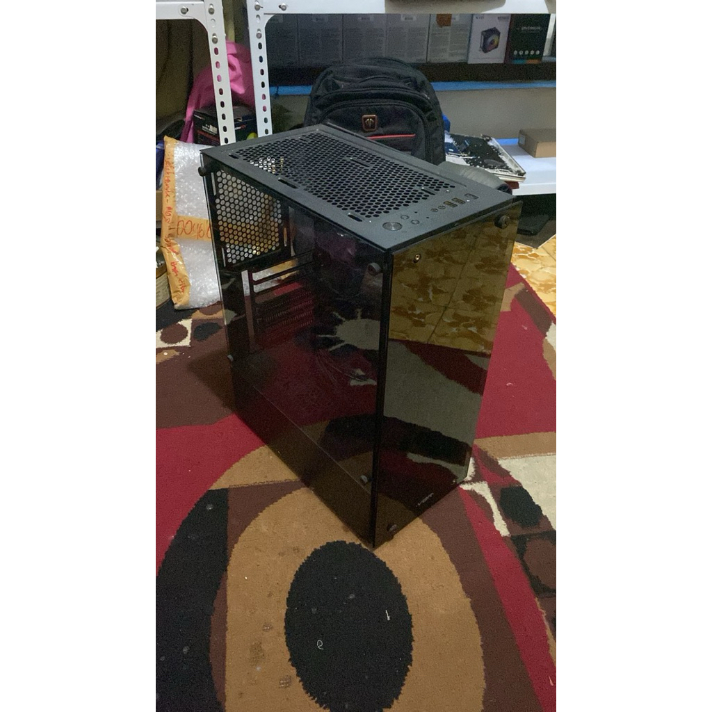 case pc gaming bekas masih mulus
