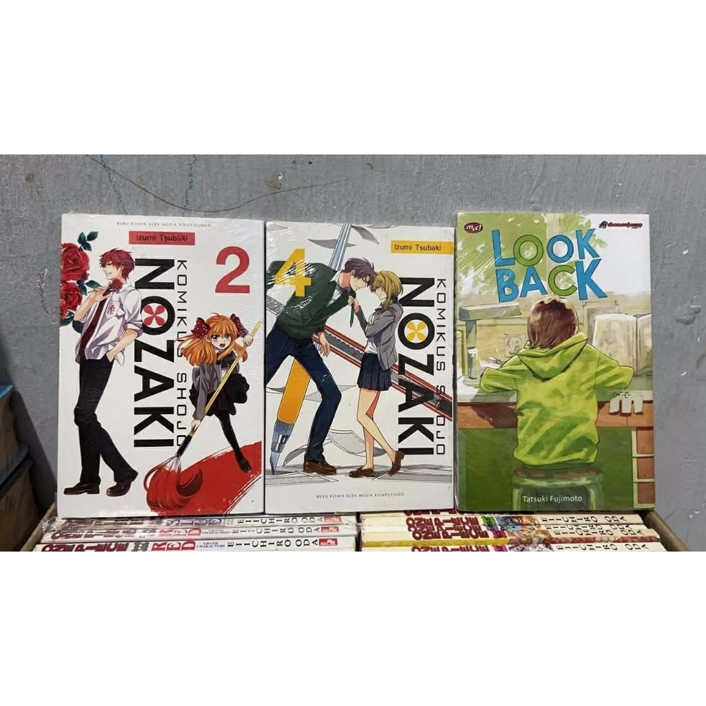 Komik Nozaki 2,4 dan lockback Pesanan