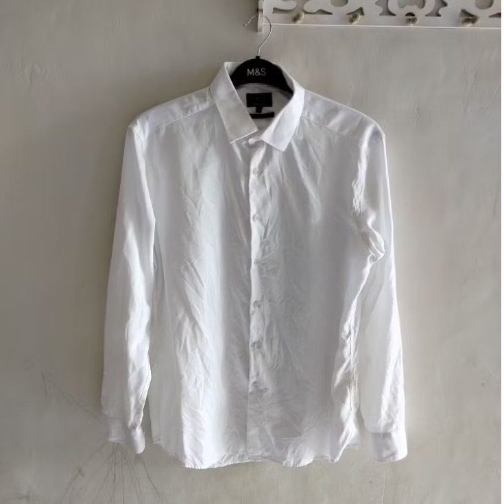 kemeja pria SIZE L putih g2000
