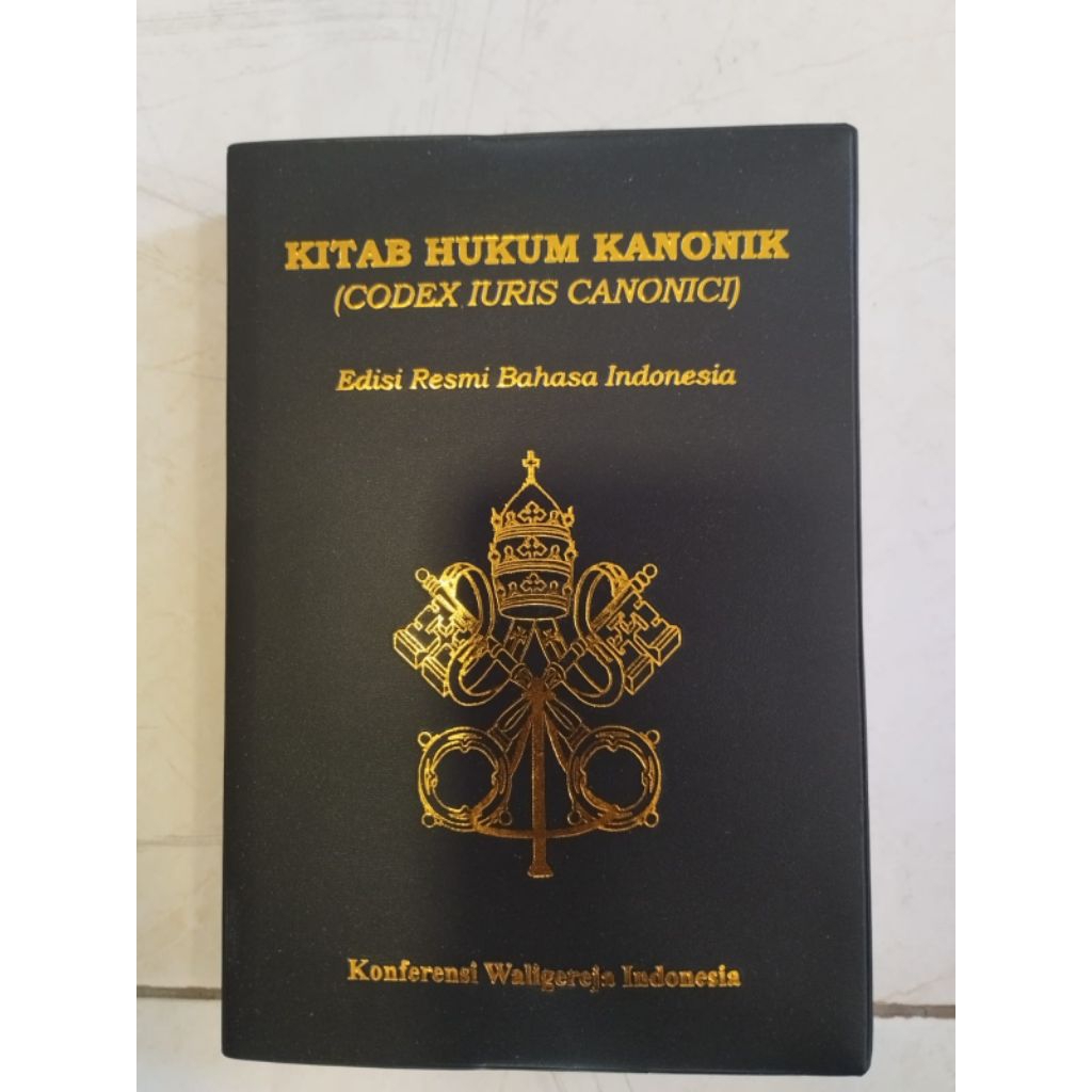 KITAB HUKUM KANONIK BAHASA INDONESIA