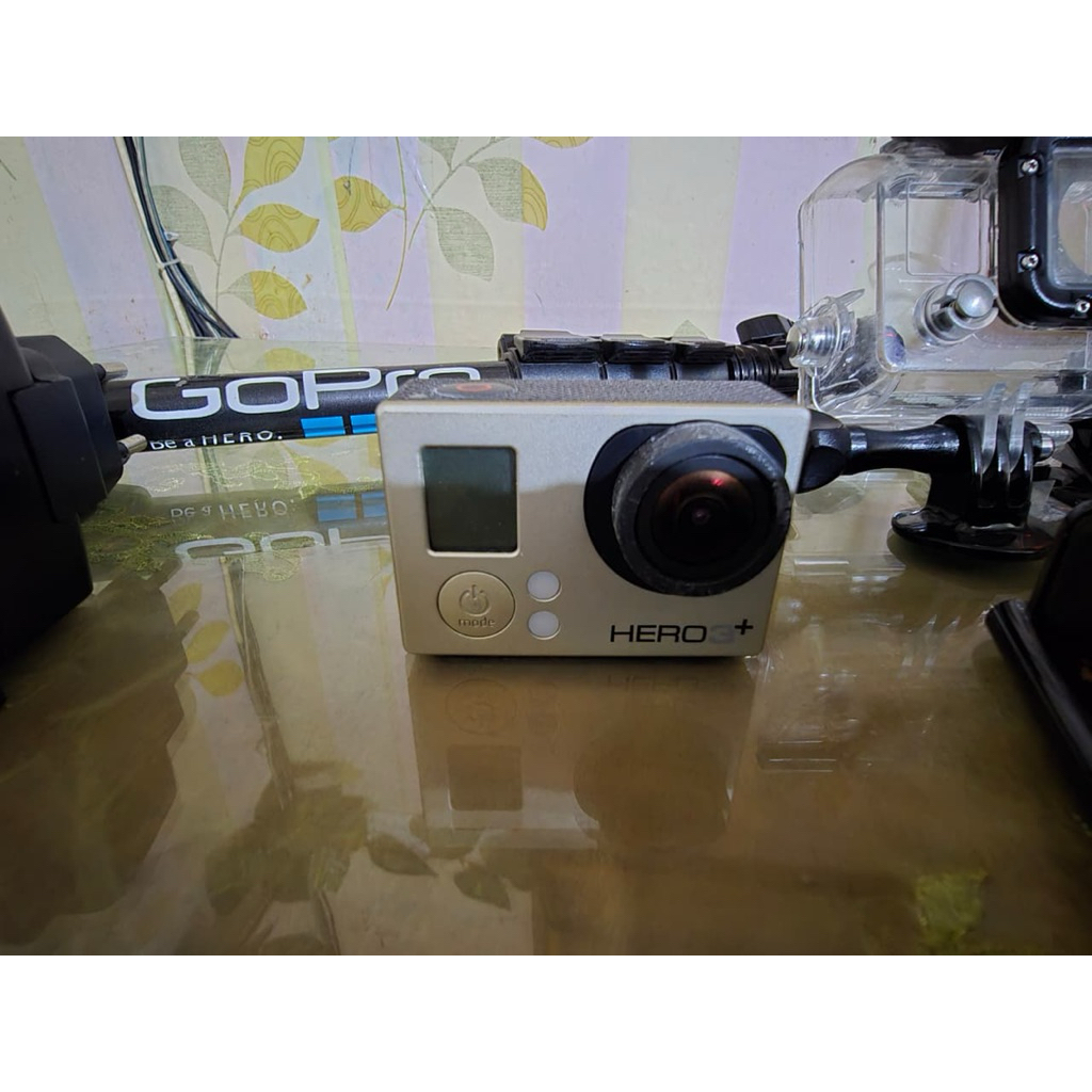 Gopro Hero 3+ Original Bekas Pakai , beserta aksesories Ori Gopro