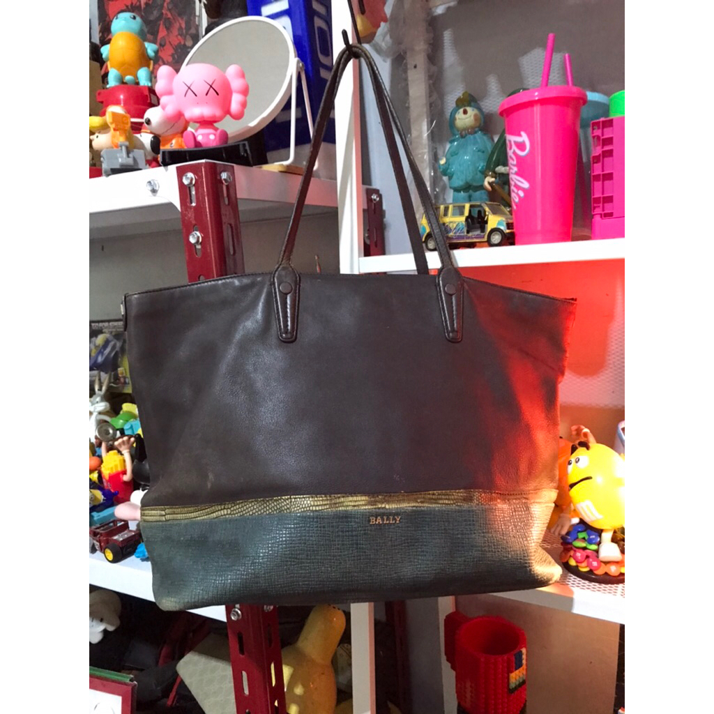 slingbag bally leather vintage tas wanita