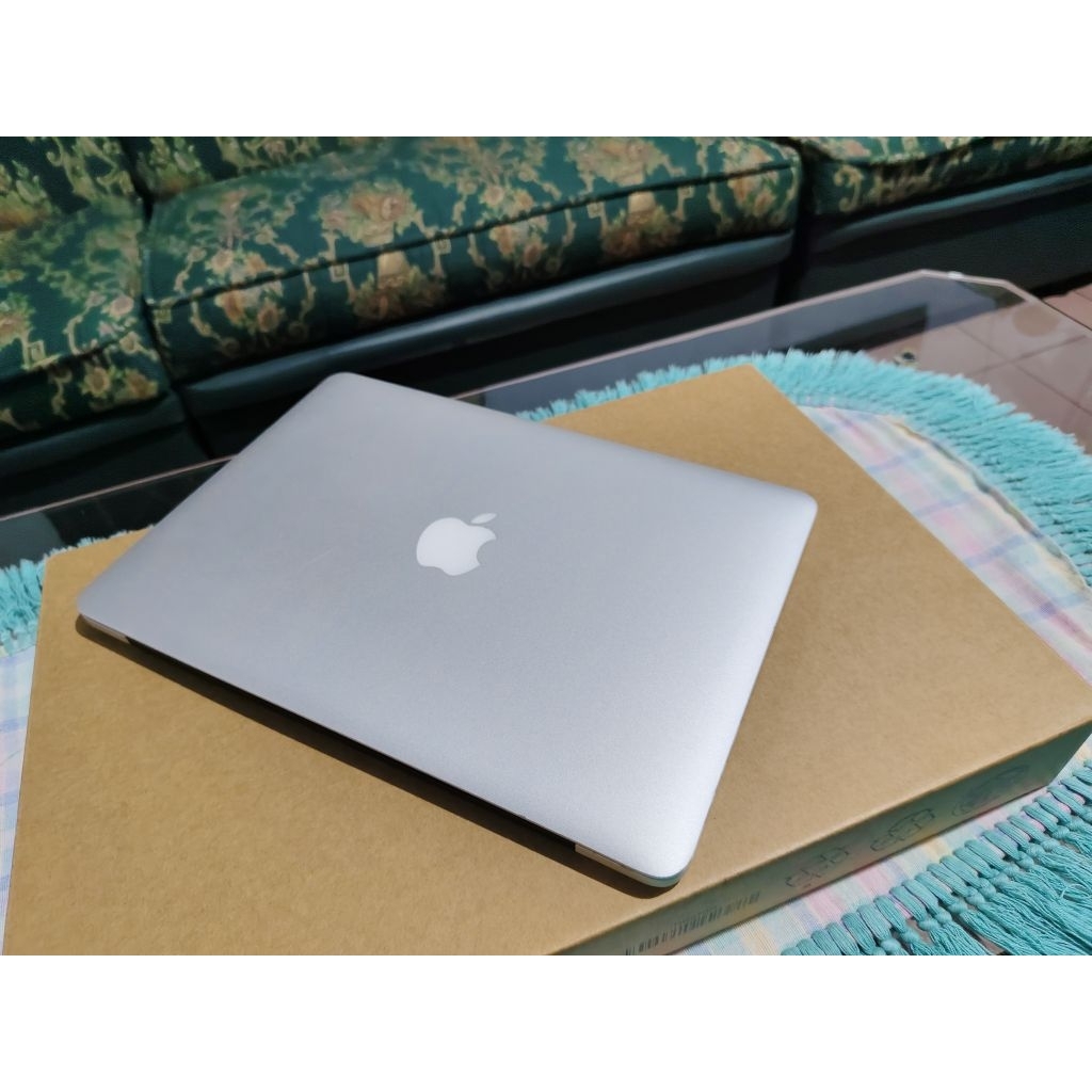 laptop macbook pro retina 2015 core i5 8/128