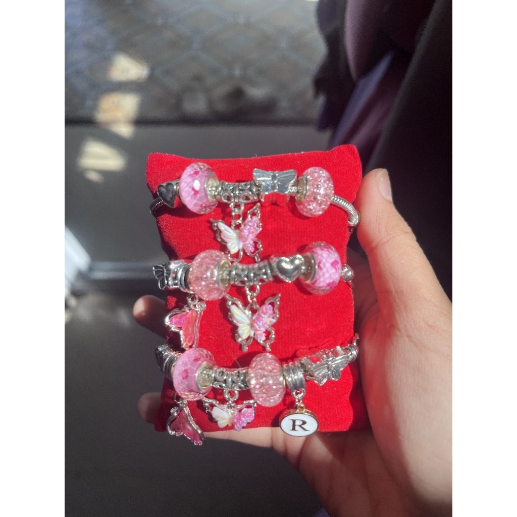 gelang charms Pandora costum