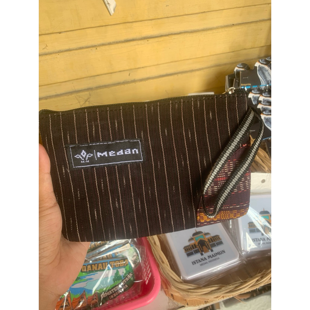 DOMPET POUCH ULOS SOUVENIR KHAS MEDAN ULOS OLEH OLEH MEDAN