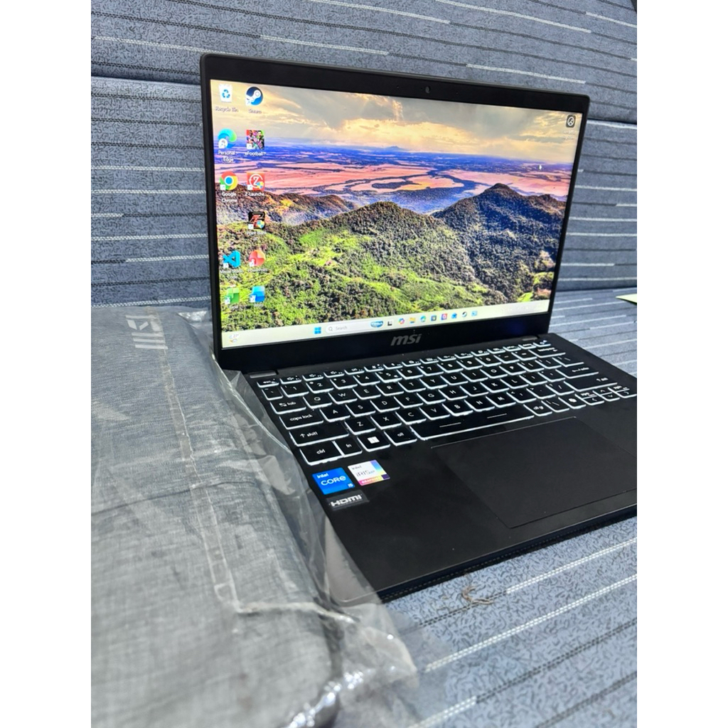Laptop MSI Modern 14 C12MO Core i5 gen12 mulus like New 8/512gb Garansi panjang