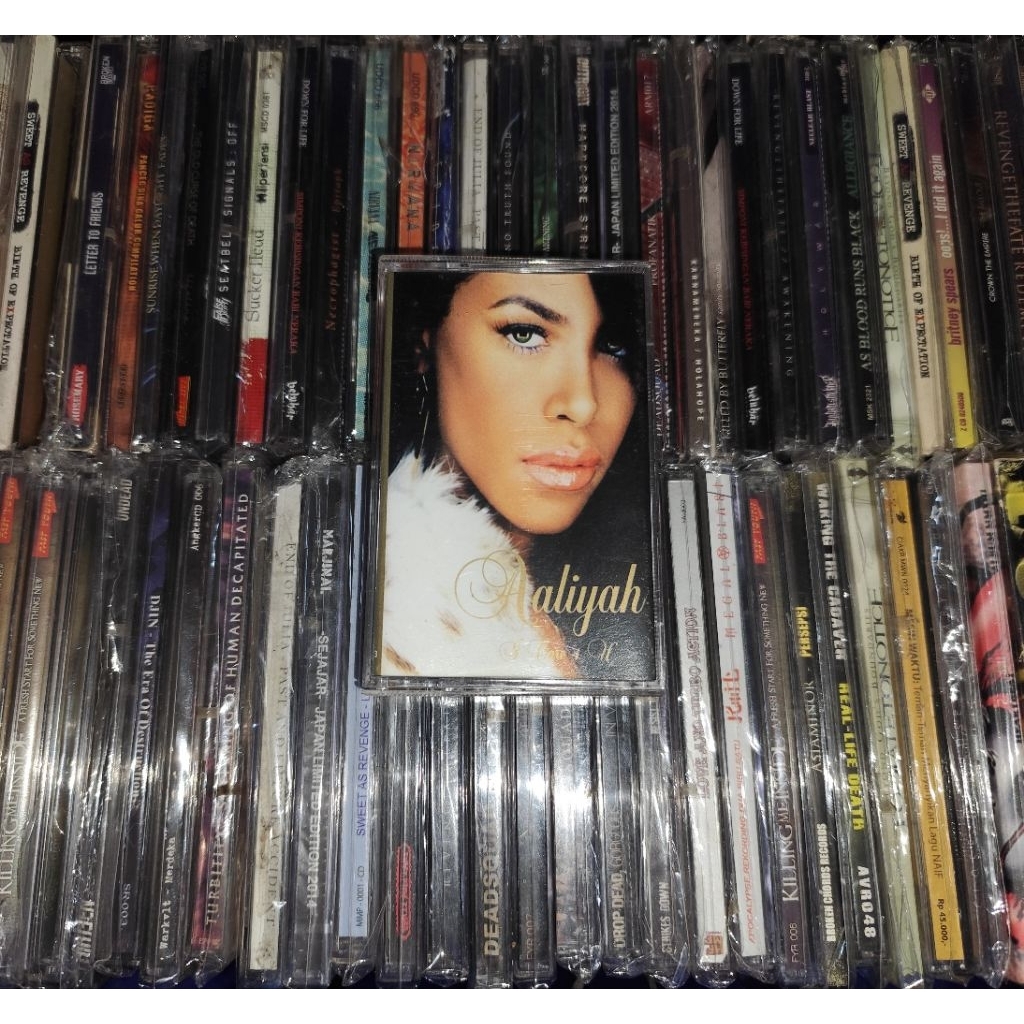 Kaset Aaliyah - I Care 4 U Hits Single Miss You