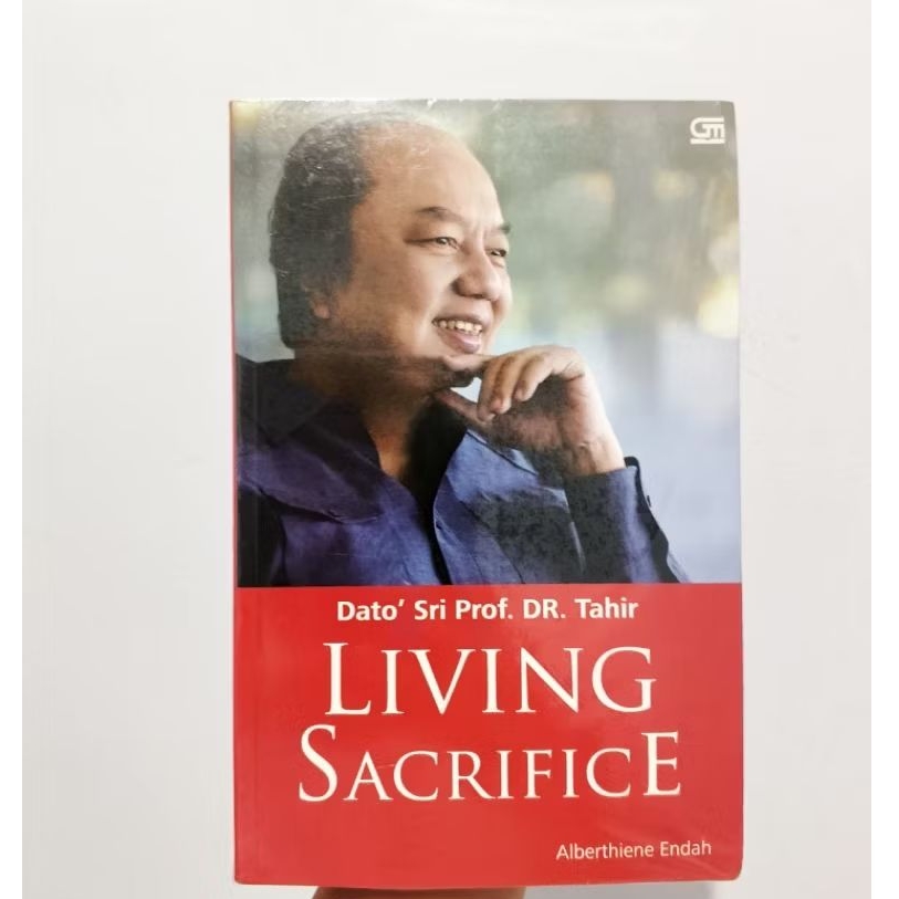 Buku Living Sacrifice Dato Sri Tahir