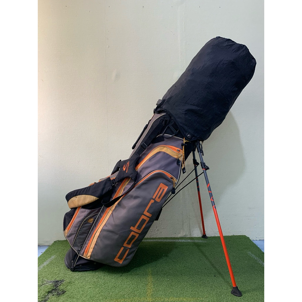 TAS GOLF MERK COBRA JENIS STAND BAG