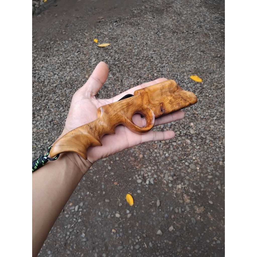 dudukan gelang rell spincast ketapel ikan kayu jati
