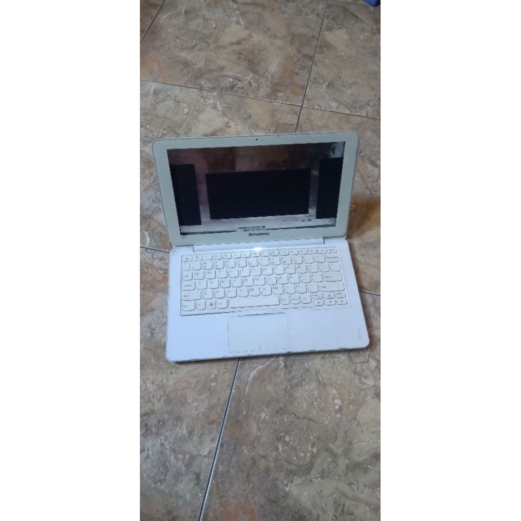 CASING NOTEBOOK LENOVO TYPE LENOVO IDEAPAD S206 KOKOH