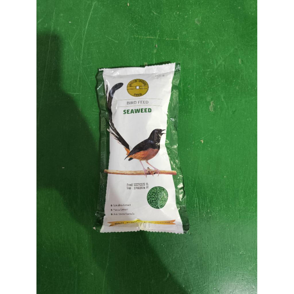 Goldcoin Rumput Laut 250gr pakan burung kicauan murai Gold coin hijau