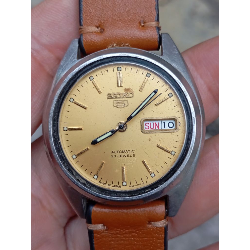 jam tangan seiko cal 7S36 dial gold automatic second preloved original