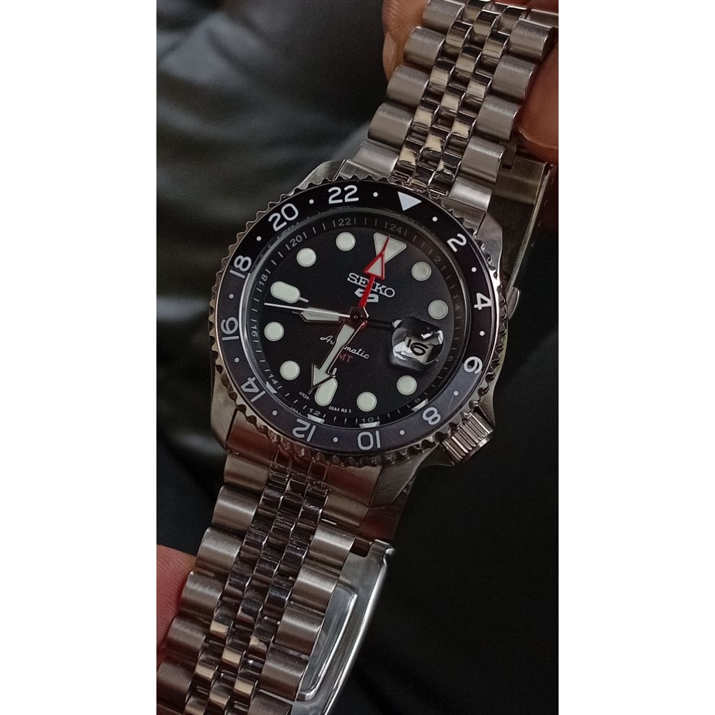 Jam Tangan Seiko 5 Sports GMT ( SSK001K1 ) Black Grape - Second Like New