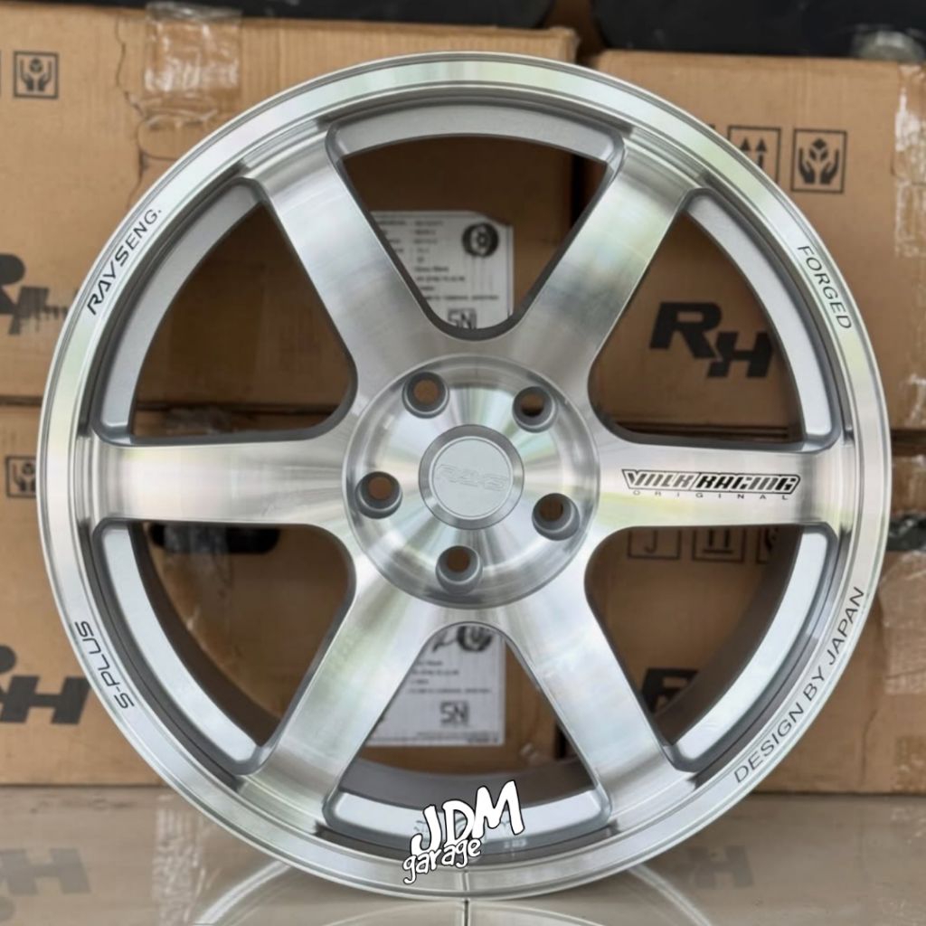 velg TE37 SAGA FLOW FORMING r18 lebar 8 pcd 5X114,3 et 45 mobil ring 18 pnp mobil r18 reborn venture