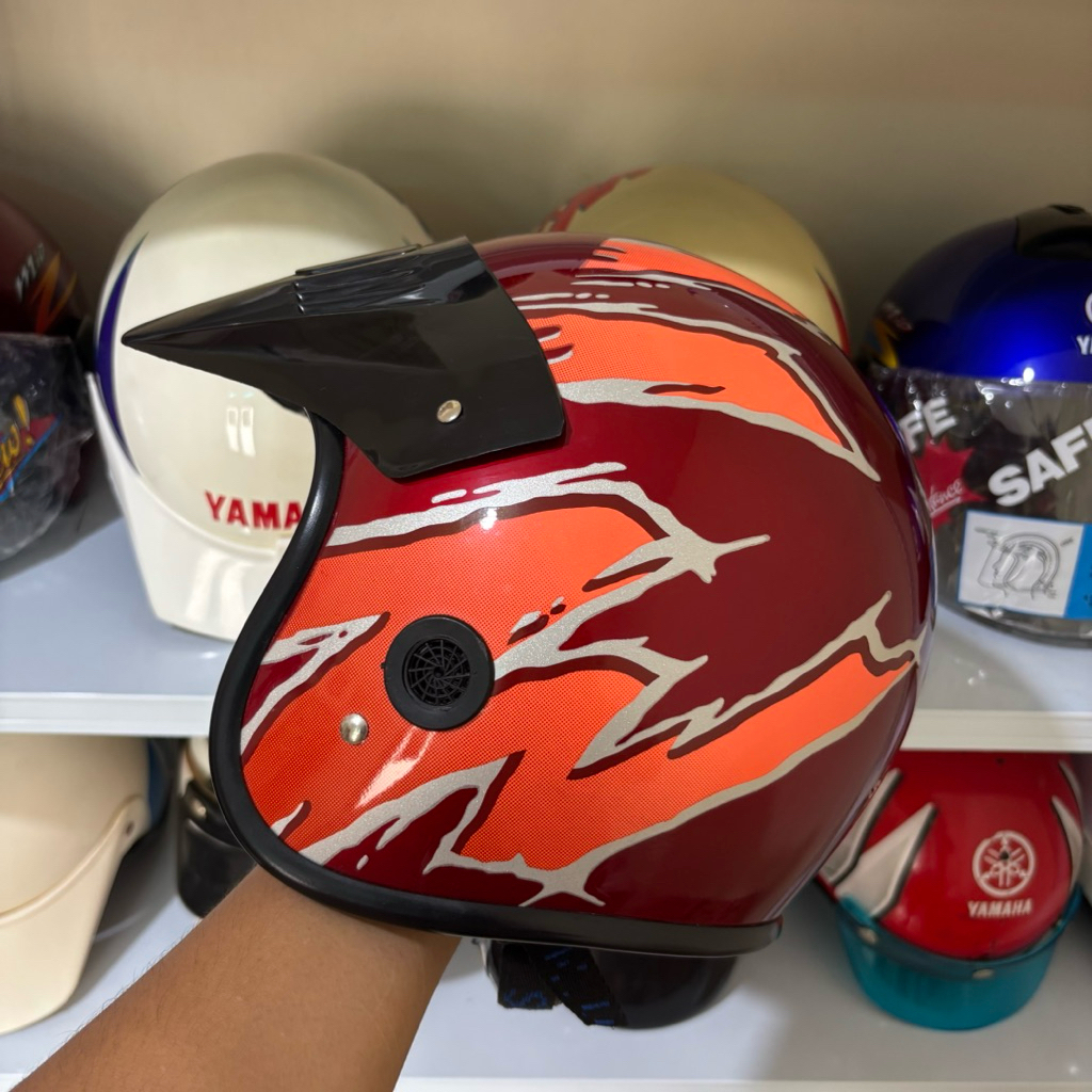 HELM LAWAS, JADUL, KLASIK SUZUKI TS NOS ORIGINAL