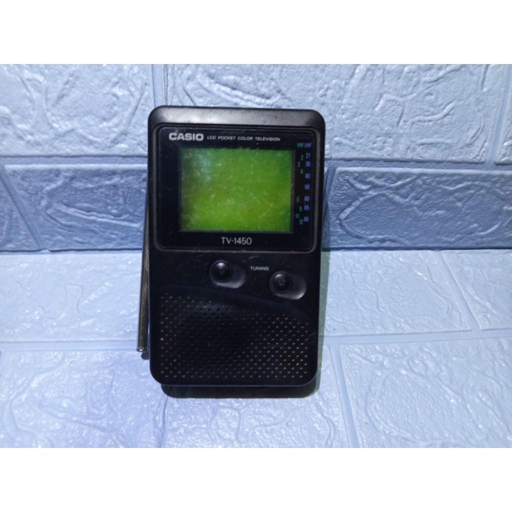 Tv mini pocket Casio TV-1450 ( minus )