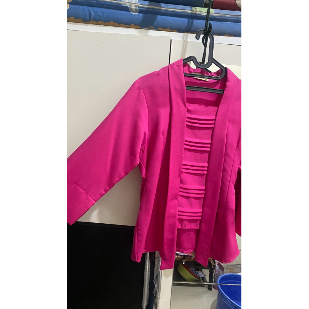 Kebaya Pink Fanta Preloved